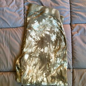 Torrid Leggings Green Tie Dye Size 3